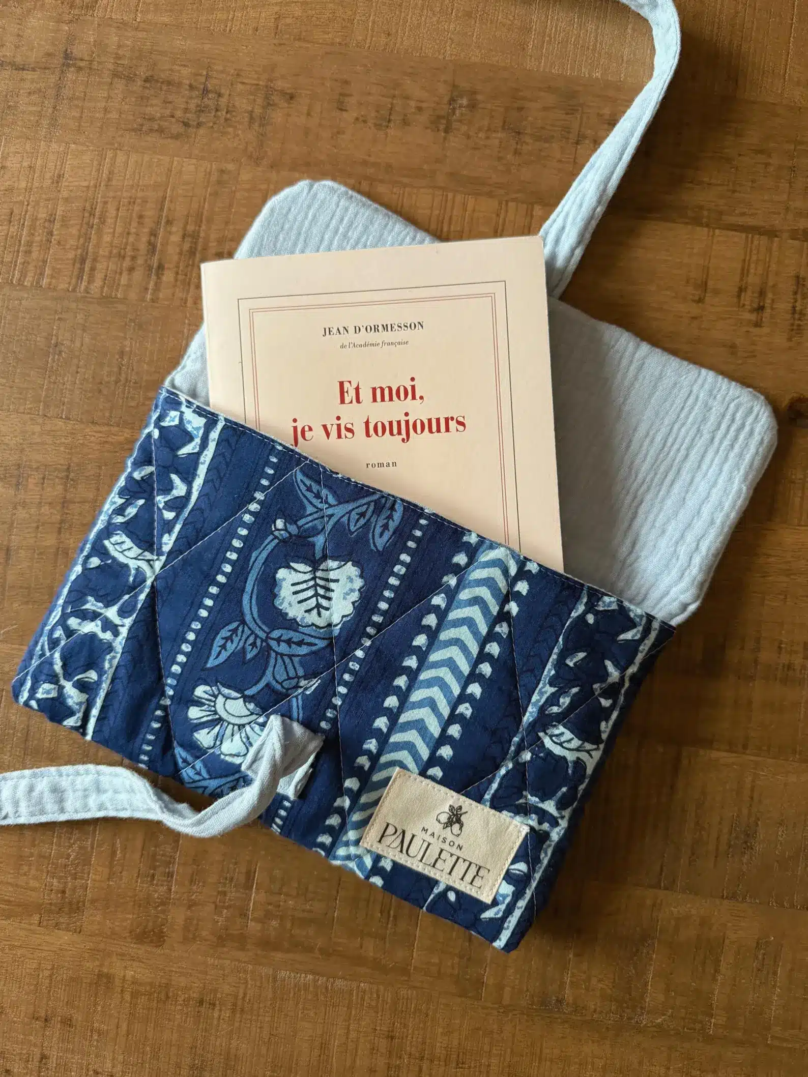 Pochette de livre en coton indien bleu matelassé – Image 3