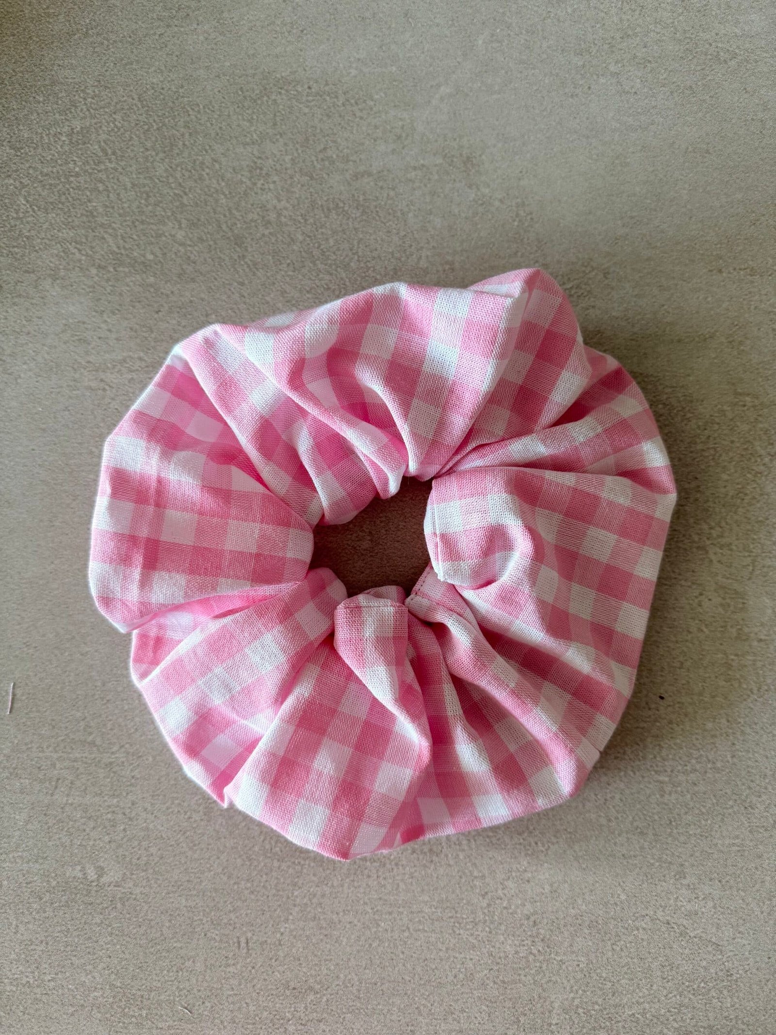 Chouchou vichy rose en coton – Image 4