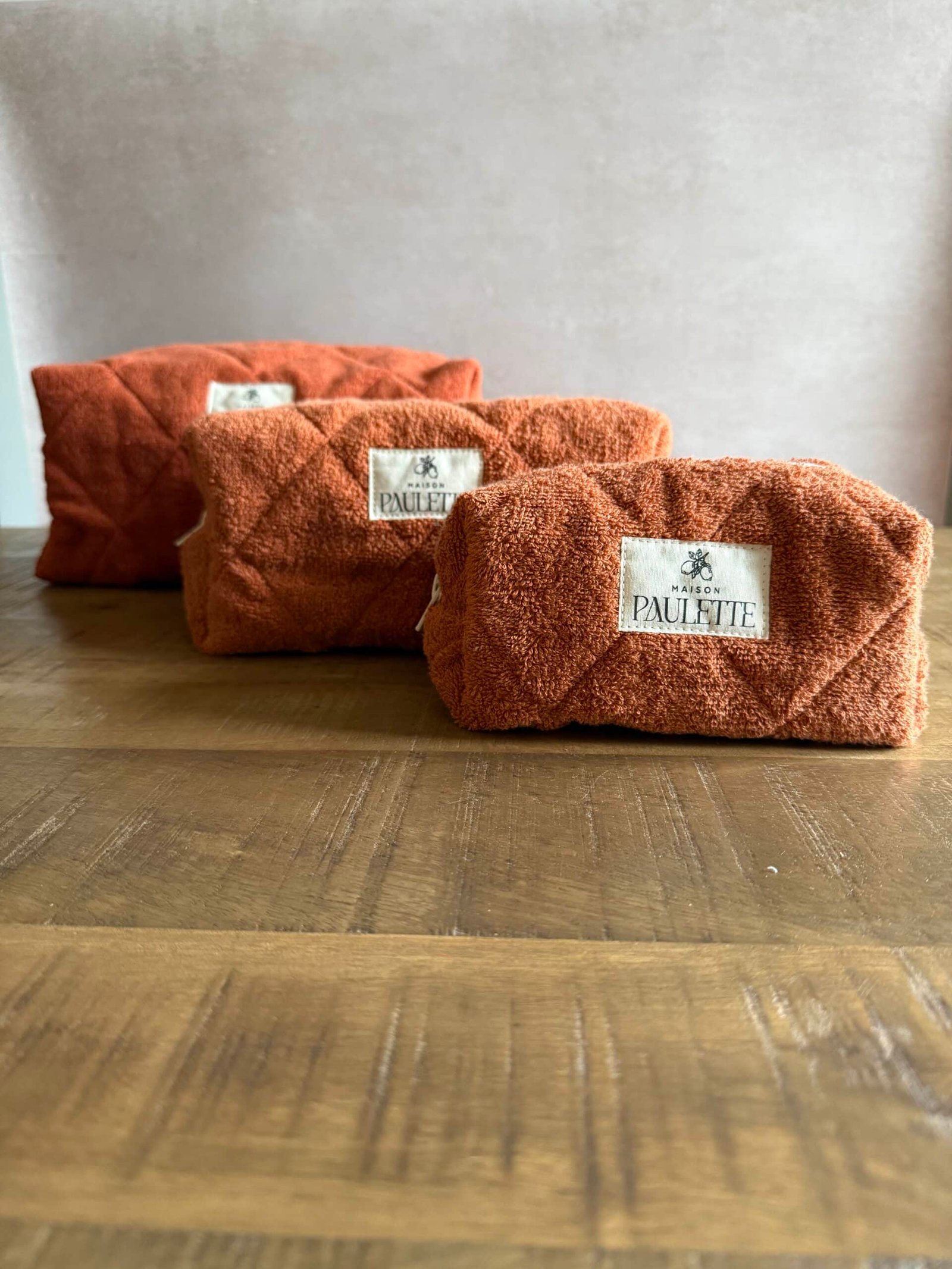 Trousse terracotta en tissu éponge