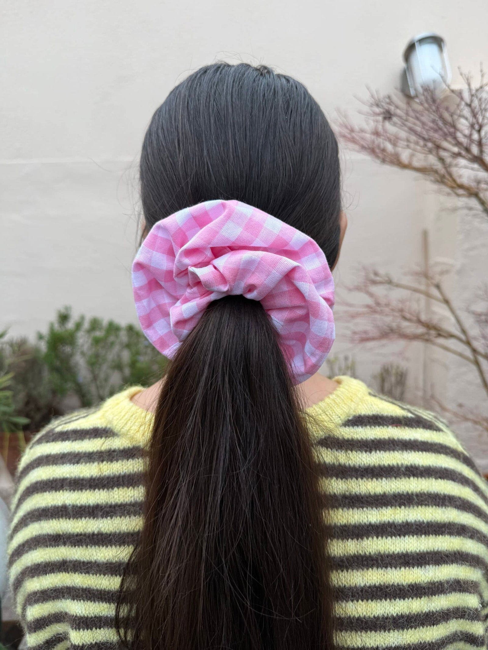 Chouchou vichy rose en coton – Image 5