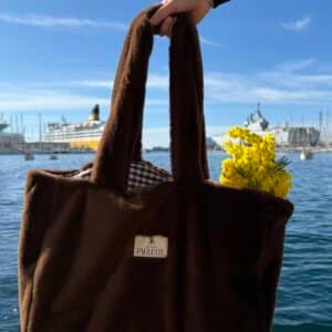 Grand sac cabas en fausse fourrure marron chocolat